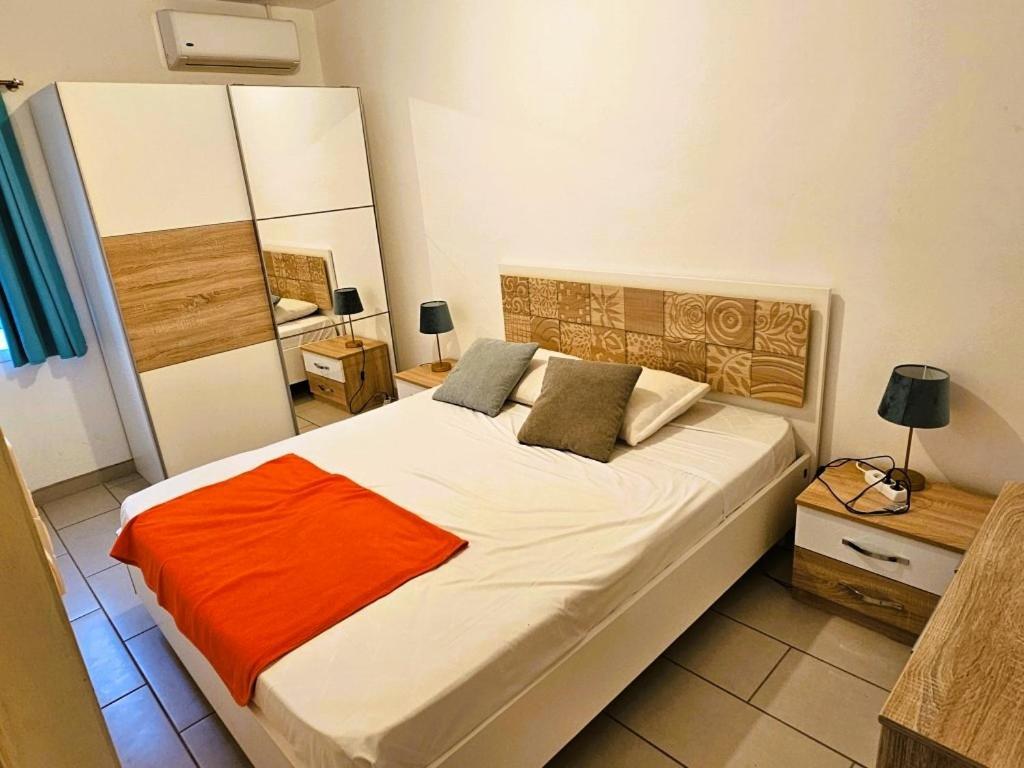 Charme Du Nord 2 Apartment Sainte-Clotilde Екстериор снимка