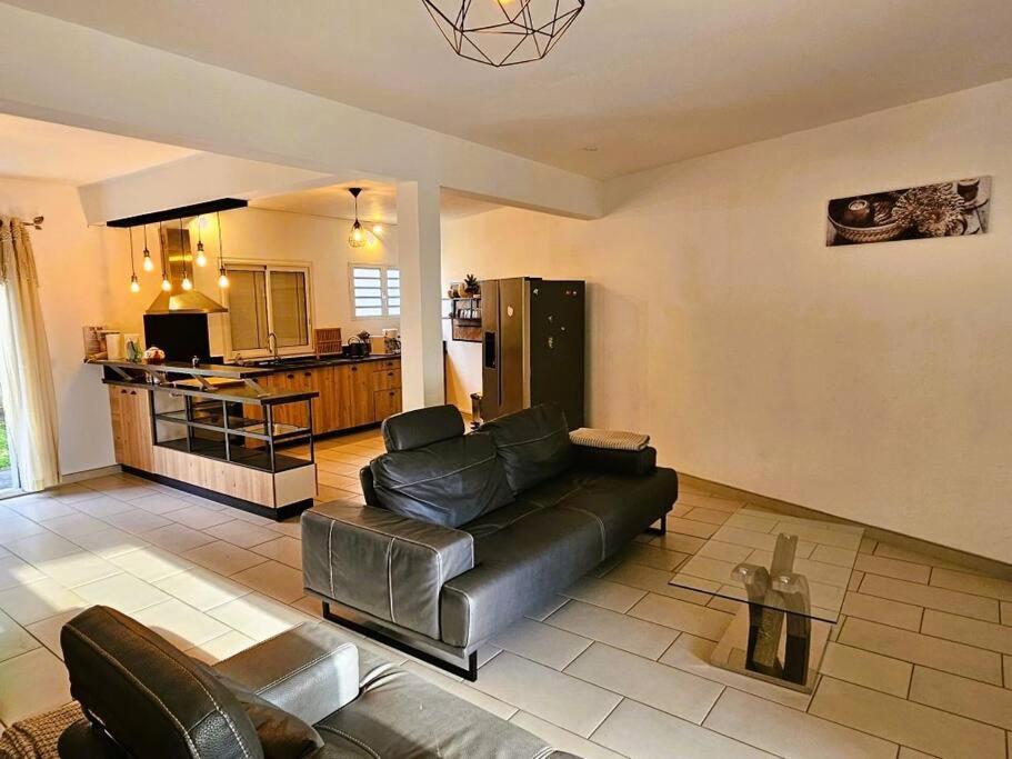 Charme Du Nord 2 Apartment Sainte-Clotilde Екстериор снимка