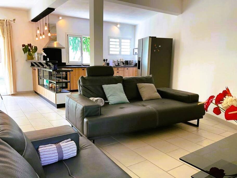 Charme Du Nord 2 Apartment Sainte-Clotilde Екстериор снимка